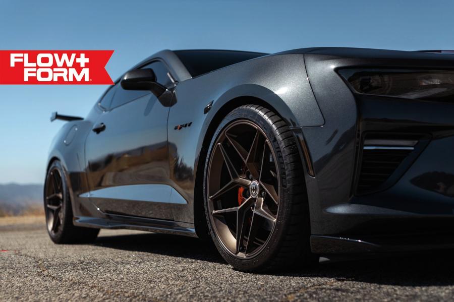 Детали экстерьера Chevrolet Camaro SS on HRE Wheels (FF11) 2019 года  (фото 4 из 8)